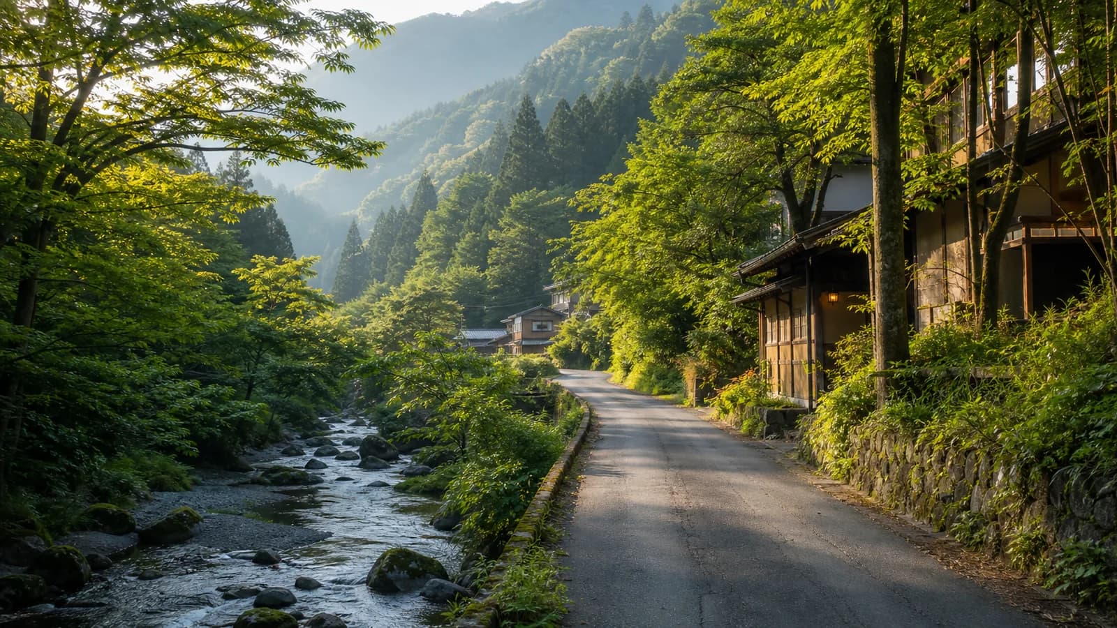 森林民宿周边山间道路与到达环境